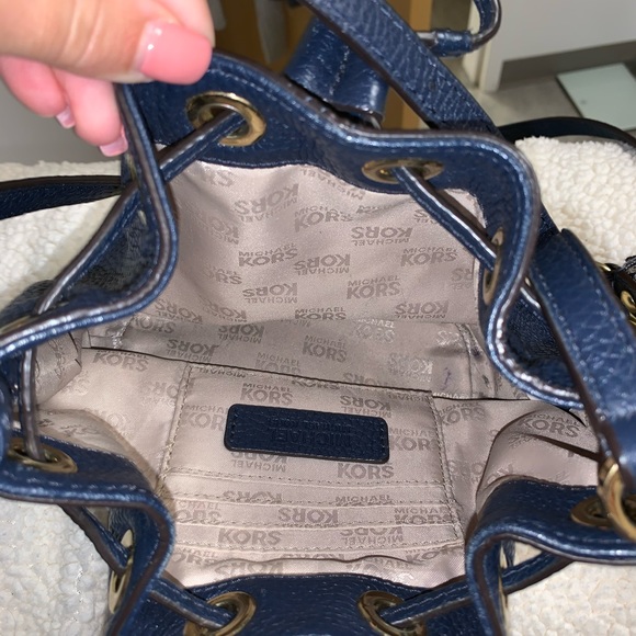 Michael Kors Crossbody Bag - Picture 6 of 8